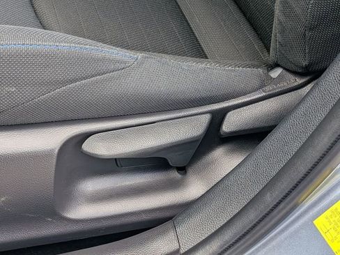 Used 2021 Toyota Corolla SE w/ Carpet Mat Package (TMS) FWD image 27