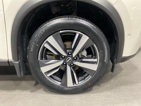 Certified 2023 Nissan Rogue SL w/ SL Premium Package AWD/4WD image 32