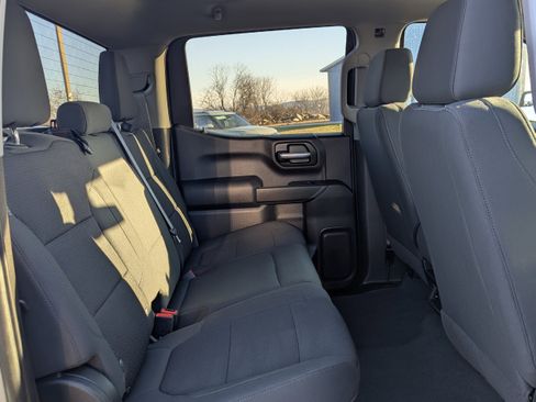 Used 2021 Chevrolet Silverado 1500 Custom w/ Safety Confidence Package image 5