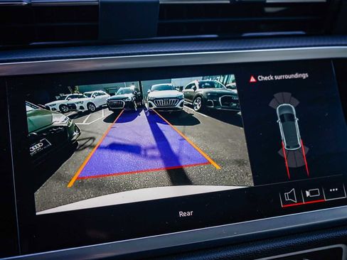 Used 2025 Audi Q3 2.0T Premium w/ Convenience Package image 24