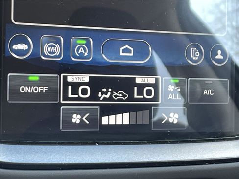 Certified 2024 Subaru Crosstrek 2.5i Limited w/ Popular Package #4A image 22