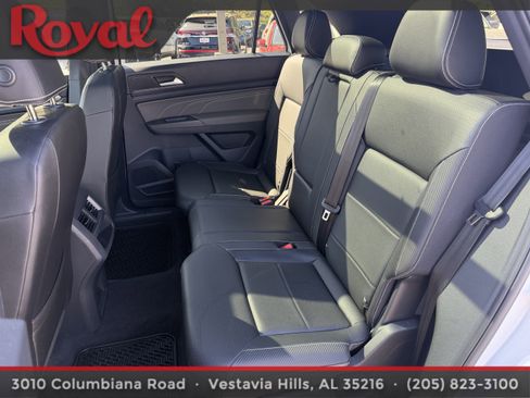 Used 2023 Volkswagen Atlas Cross Sport SEL R-Line image 13