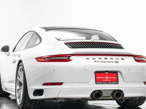 Used 2019 Porsche 911 GT3 RS image 7