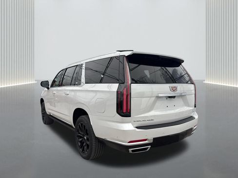 New 2025 Cadillac Escalade ESV Premium Luxury image 7