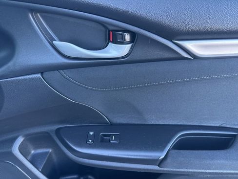 Used 2016 Honda Civic EX image 18