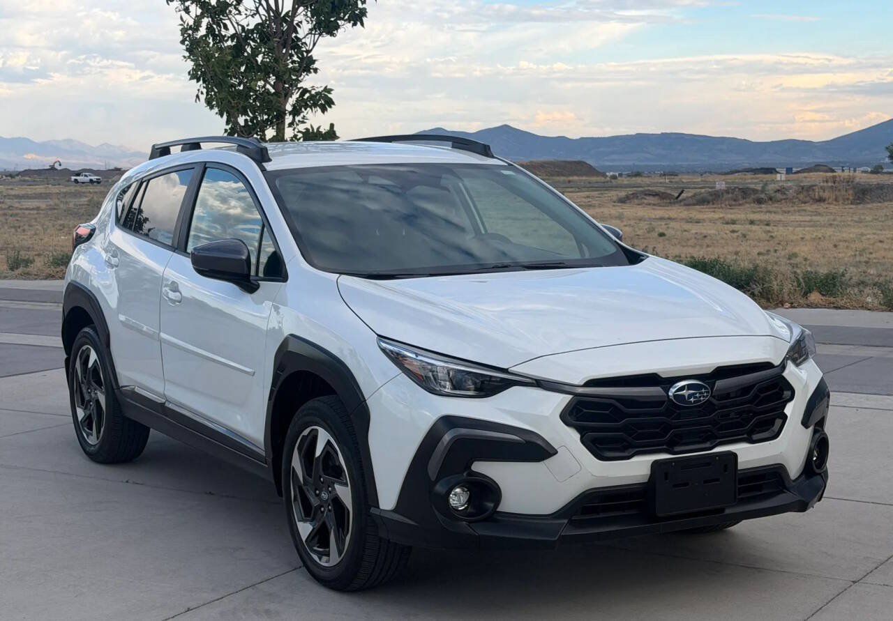Used 2024 Subaru Crosstrek 2.5i Limited AWD/4WD image 3