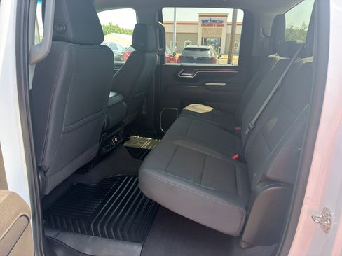 Used 2026 Chevrolet Silverado 2500 LT AWD/4WD image 12