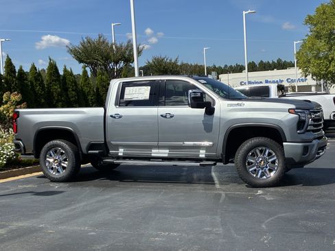 New 2026 Chevrolet Silverado 2500 High Country w/ Technology Package AWD/4WD image 3