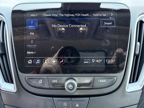 Used 2023 Chevrolet Malibu LT image 17