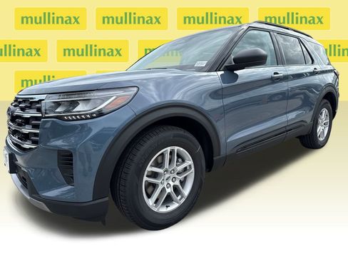 New 2026 Ford Explorer Active image 16