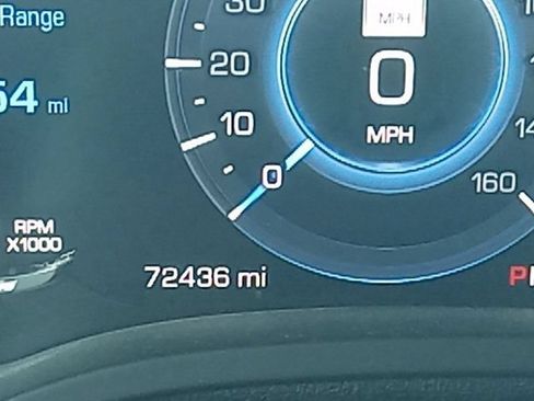 Used 2017 Cadillac Escalade 2WD image 12