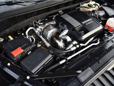 Used 2022 Chevrolet Silverado 1500 LT w/ Max Trailering Package image 10