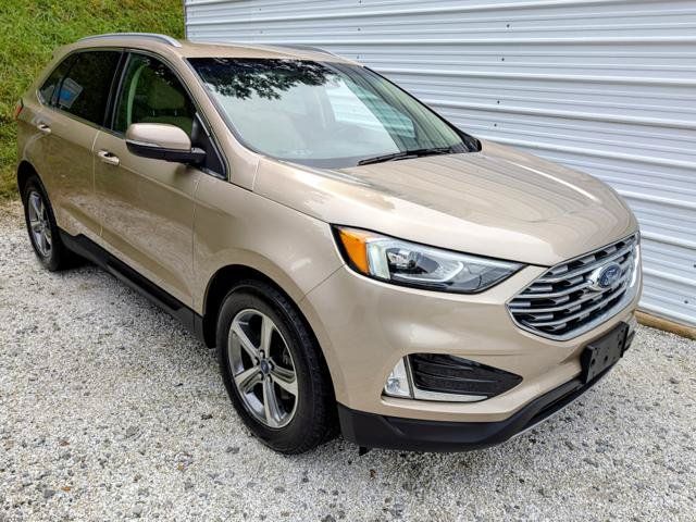Used 2020 Ford Edge SEL w/ Cold Weather Package FWD image 1