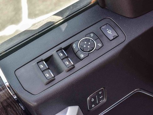 Used 2020 Ford F350 Lariat w/ Lariat Ultimate Package image 20