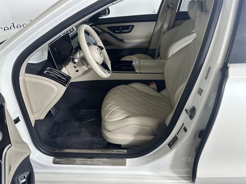 Certified 2022 Mercedes-Benz S 580 4MATIC Sedan image 9