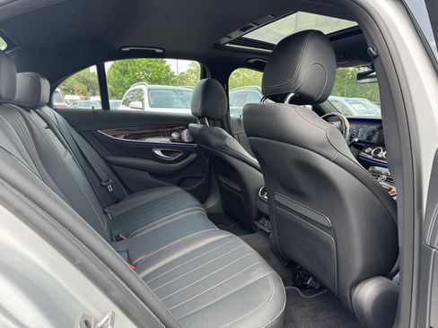 Used 2020 Mercedes-Benz E 450 4MATIC Sedan image 30