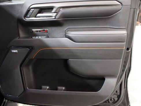 Used 2024 GMC Sierra 1500 AT4 w/ Technology Package image 19