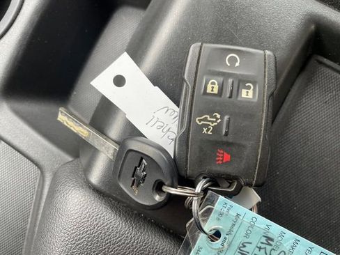 Certified 2021 Chevrolet Silverado 2500 Custom w/ Custom Value Package image 20