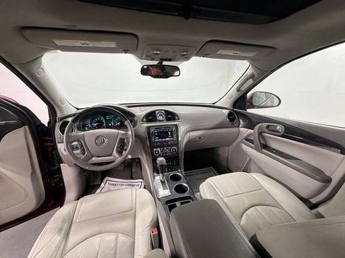 Used 2017 Buick Enclave Leather FWD image 19