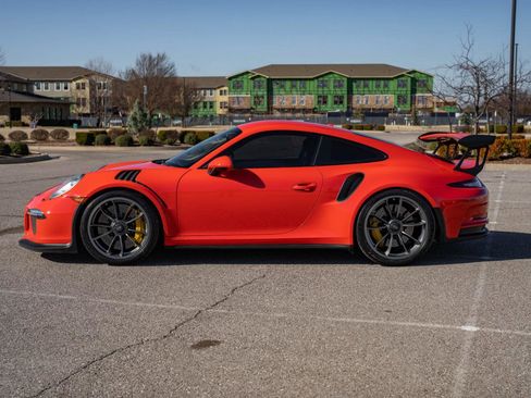 Used 2016 Porsche 911 GT3 RS image 8