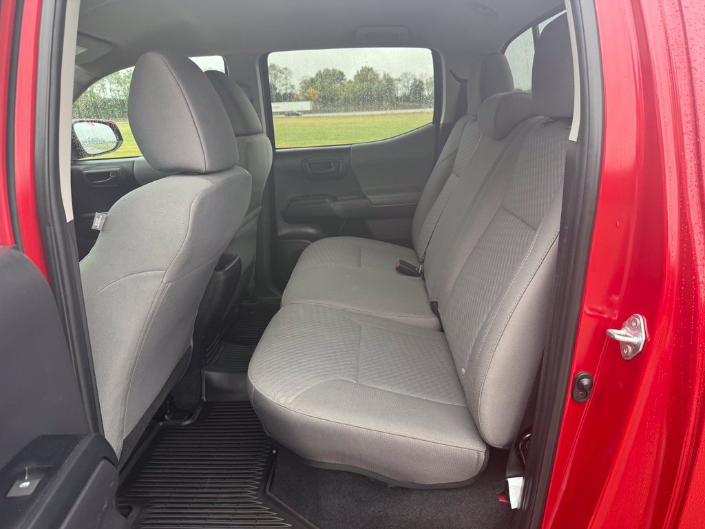 Used 2023 Toyota Tacoma SR AWD/4WD image 13