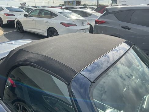 Used 2018 FIAT 124 Spider Classica image 9