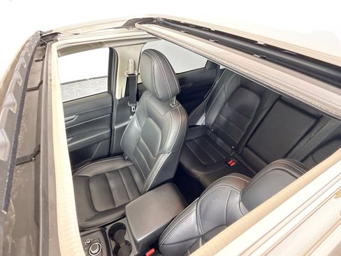 Used 2025 MAZDA CX-5 AWD 2.5 S w/ Preferred Package image 14