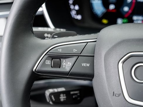 Certified 2025 Audi Q3 2.0T Premium Plus w/ Premium Plus Package image 12