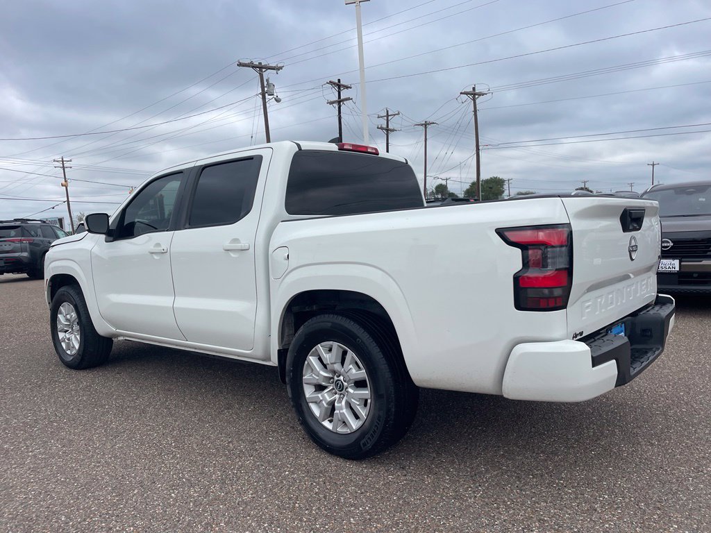 Certified 2023 Nissan Frontier SV RWD image 5
