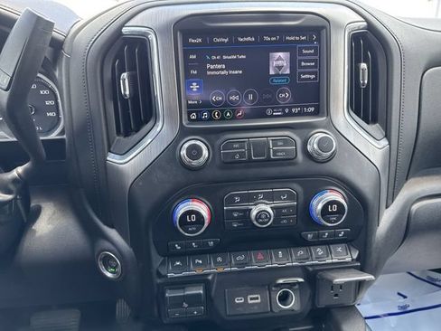 Certified 2021 GMC Sierra 1500 Denali w/ Denali Ultimate Package AWD/4WD image 22