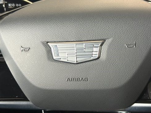 Certified 2024 Cadillac Lyriq Sport AWD/4WD image 7