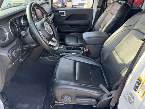 Used 2022 Jeep Wrangler Unlimited Sahara 4xe w/ Cold Weather Group image 11