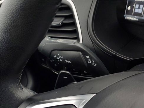 Certified 2024 Ford Edge SEL w/ Convenience Package image 17