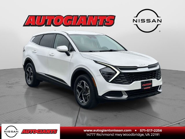 Used 2024 Kia Sportage LX AWD/4WD image 1