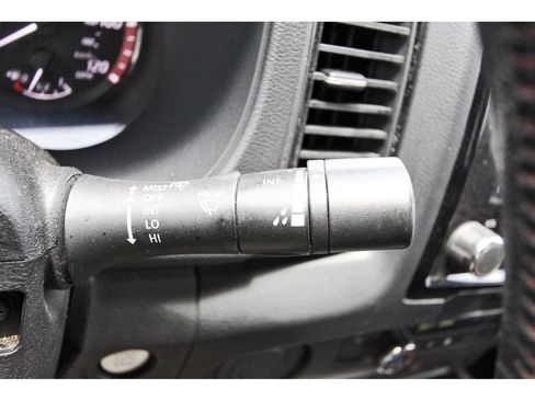 Used 2022 Nissan Frontier Pro-X RWD image 10