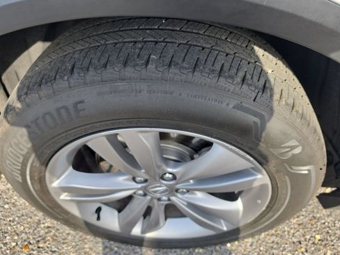 Used 2025 Acura MDX FWD image 16