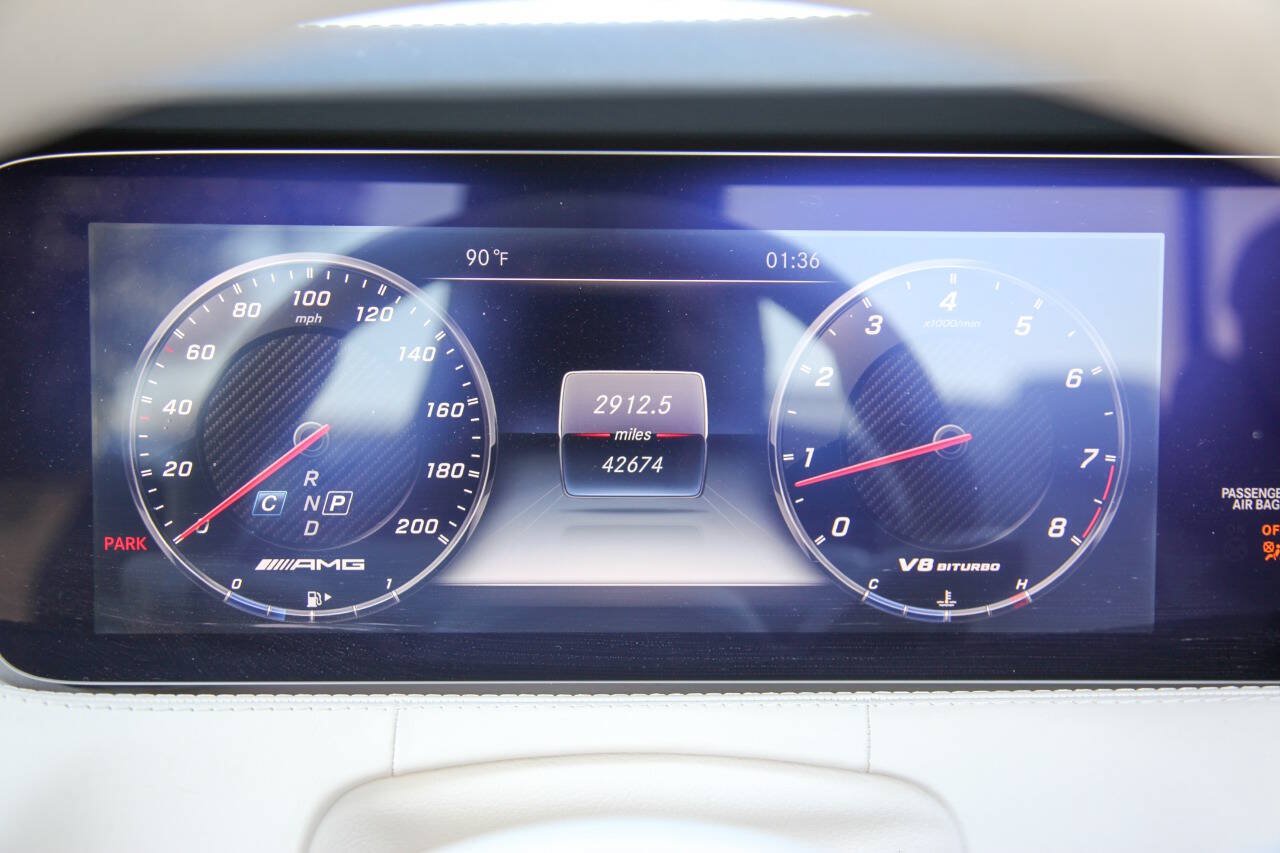 Used 2019 Mercedes-Benz S 63 AMG 4MATIC Cabriolet image 34