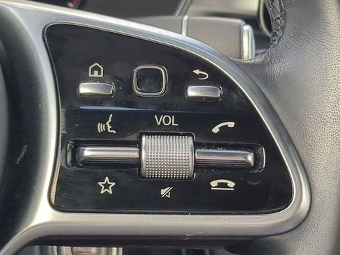 Certified 2021 Mercedes-Benz GLC 300 4MATIC image 23