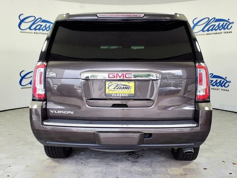 Used 2019 GMC Yukon Denali w/ Denali Ultimate Package RWD image 4