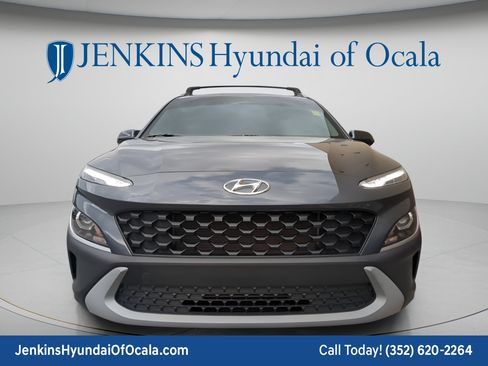Certified 2022 Hyundai Kona SEL FWD image 1