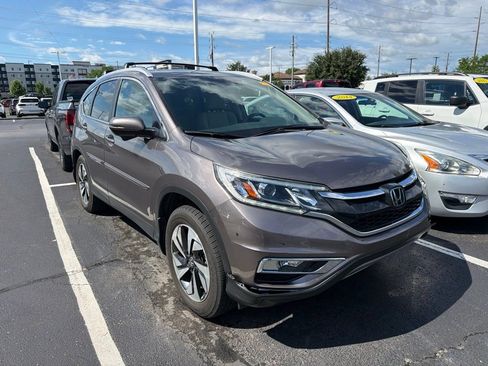 Used 2016 Honda CR-V Touring image 4