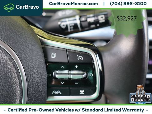 Used 2023 Kia Carnival SX Prestige FWD image 25