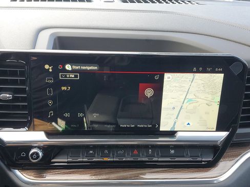 New 2025 GMC Sierra 1500 Elevation image 28