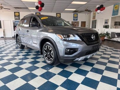 Used 2020 Nissan Pathfinder SL