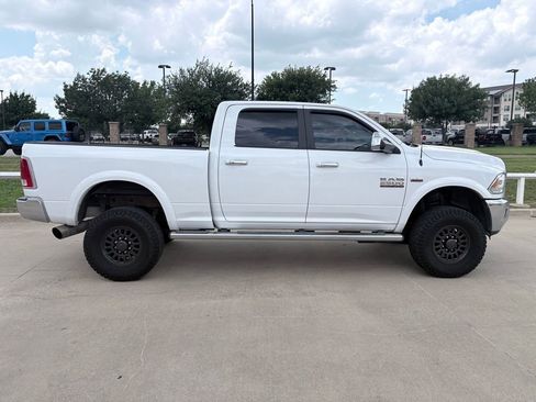 Used 2016 RAM 2500 Laramie AWD/4WD image 3
