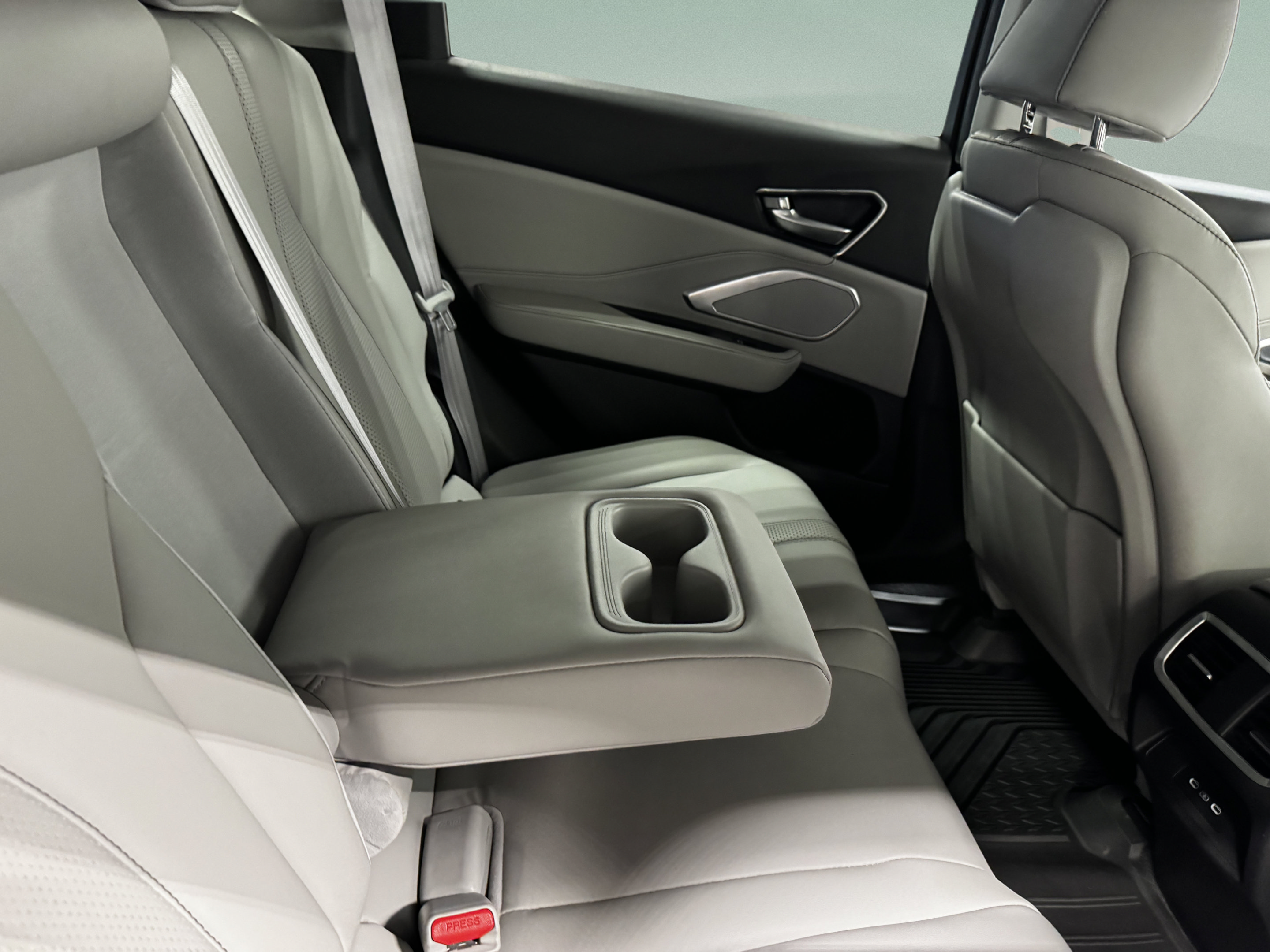 Certified 2023 Acura RDX w/ Technology Package FWD image 32