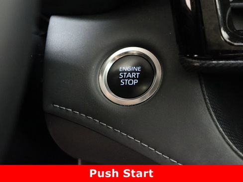 Certified 2024 Toyota Highlander XSE image 18