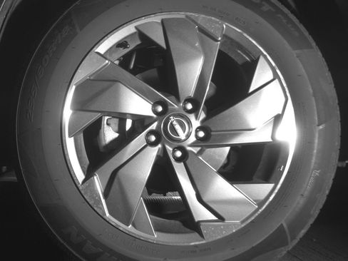 Used 2025 Nissan Rogue SV image 12