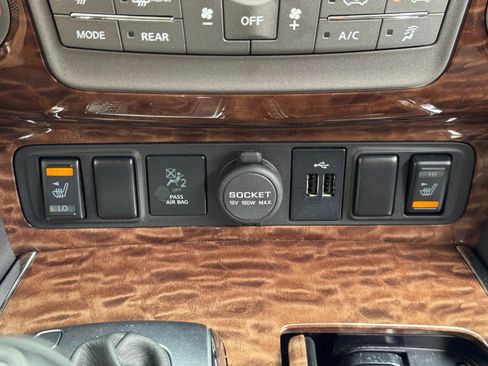 Used 2019 Nissan Armada SV w/ Driver Package RWD image 27