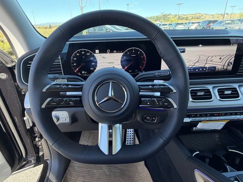 New 2026 Mercedes-Benz GLS 450 4MATIC image 22